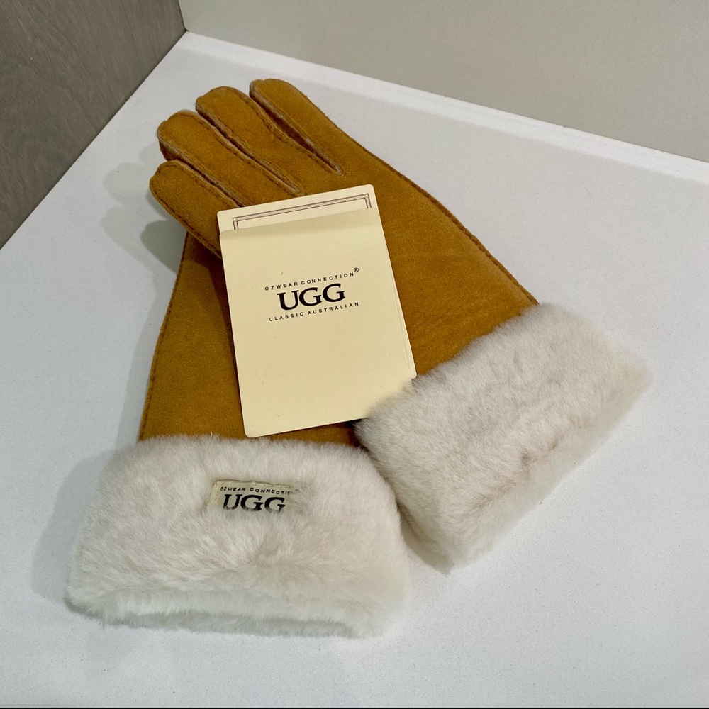 UGG Chestnut Sheepskin Gloves